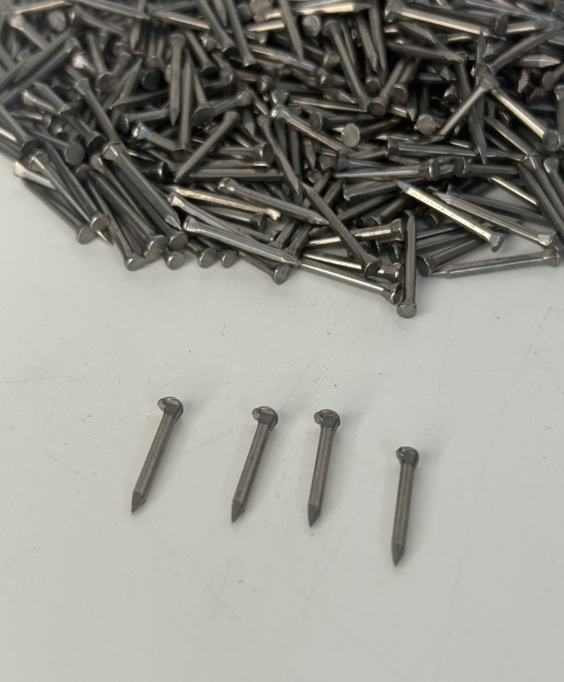 Pregos Aresta (Quadrados)